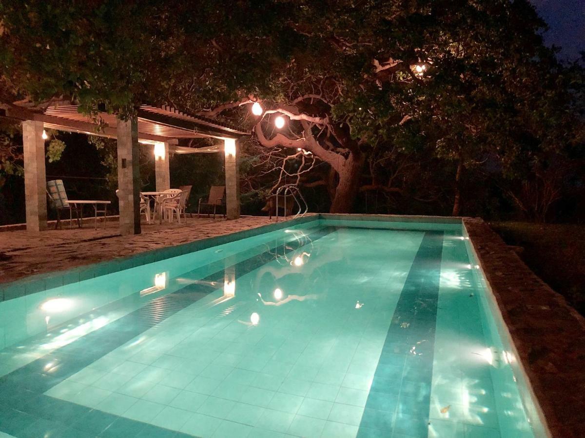Villa Native House With Beautiful Pool à Bagac Extérieur photo
